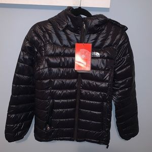 North Face Kids Black Puffy Jacket-Size Large- NWT